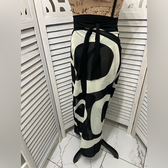 Commense Sophisticated Chiffon Swimsuit Cover UP - Picture 6 of 11